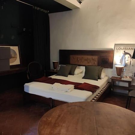 Lovely Portion Of Property Near Piazza Santo Spirito Florença Exterior foto